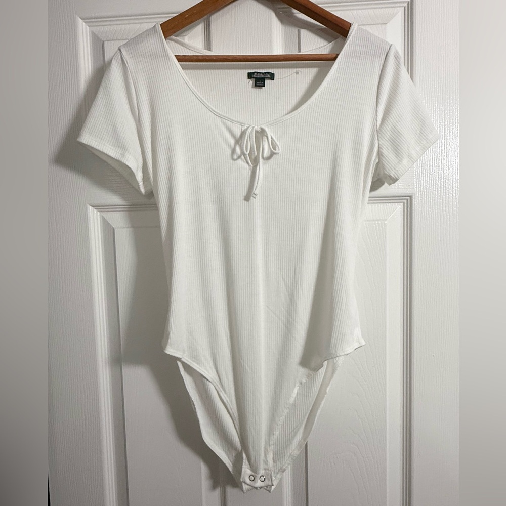 White Ribbed Short Sleeve Bodysuit